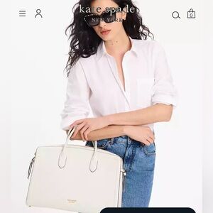 kate spade NEW YORK Grained leather
Jacquard linings with faille and sword